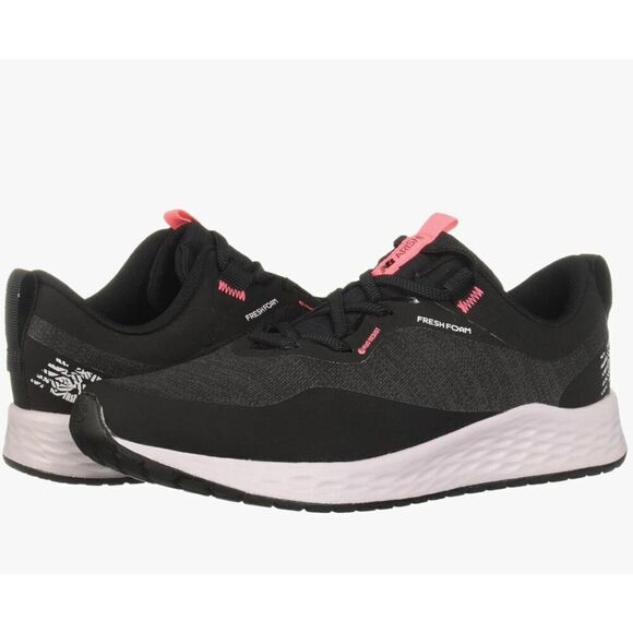 NEW BALANCE Arishi V3 Utility Running Shoes Size 9.5B - Picture 1 of 11